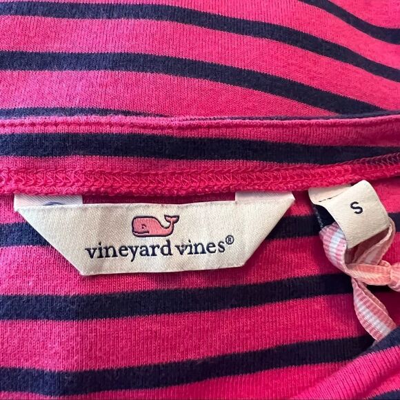 3 for $30! Vineyard vines pink & navy striped tee - Picture 4 of 9